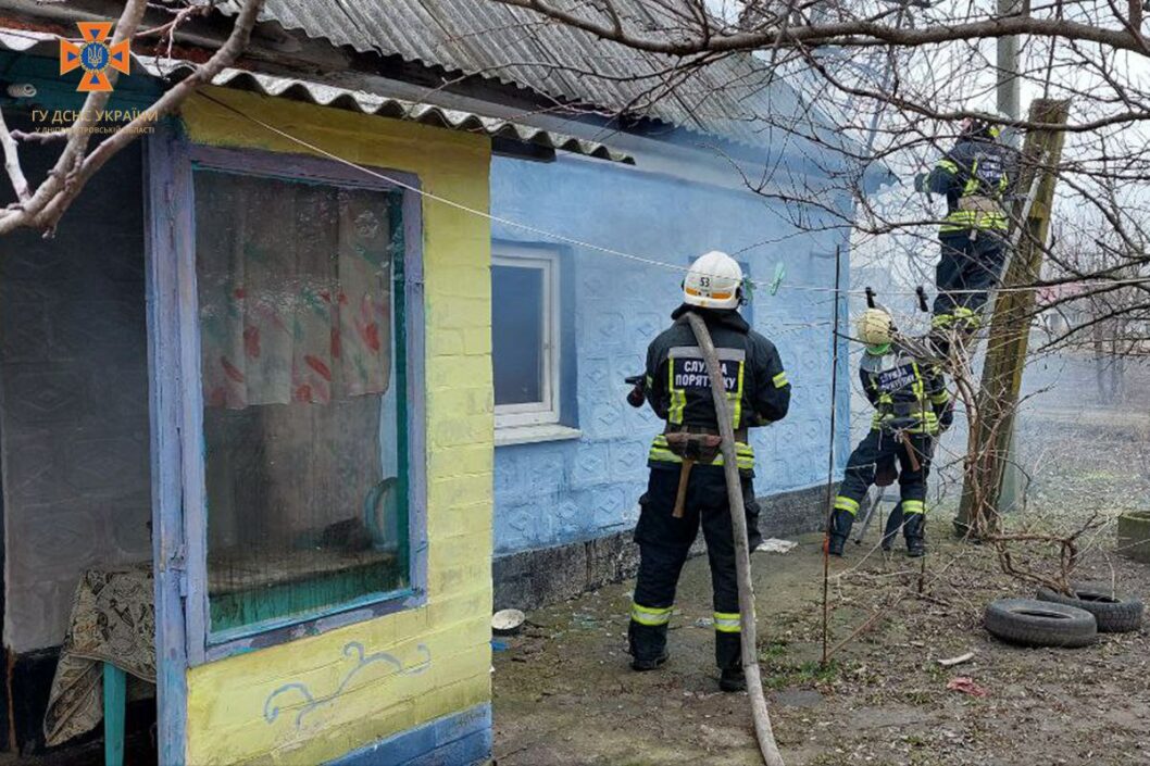 Не удалось спасти: на Днепропетровщине два человека погибли в пожаре - рис. 1