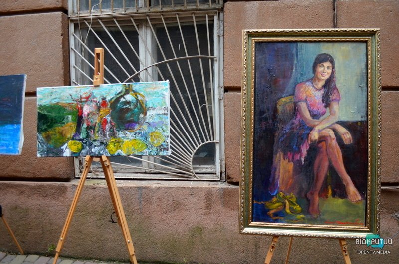 У середмісті Дніпра презентували першу хартію художників