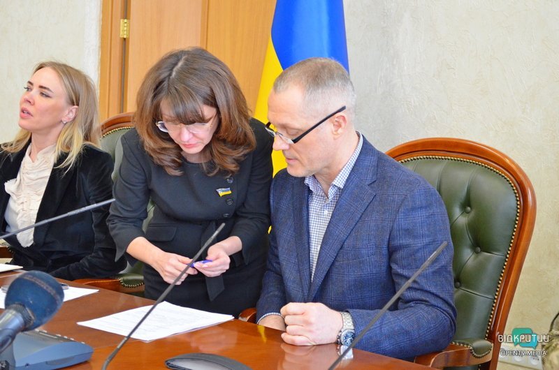 На Дніпропетровщині підбили підсумки роботи з протидії дитячій наркоманії та оновили склад координаційної ради