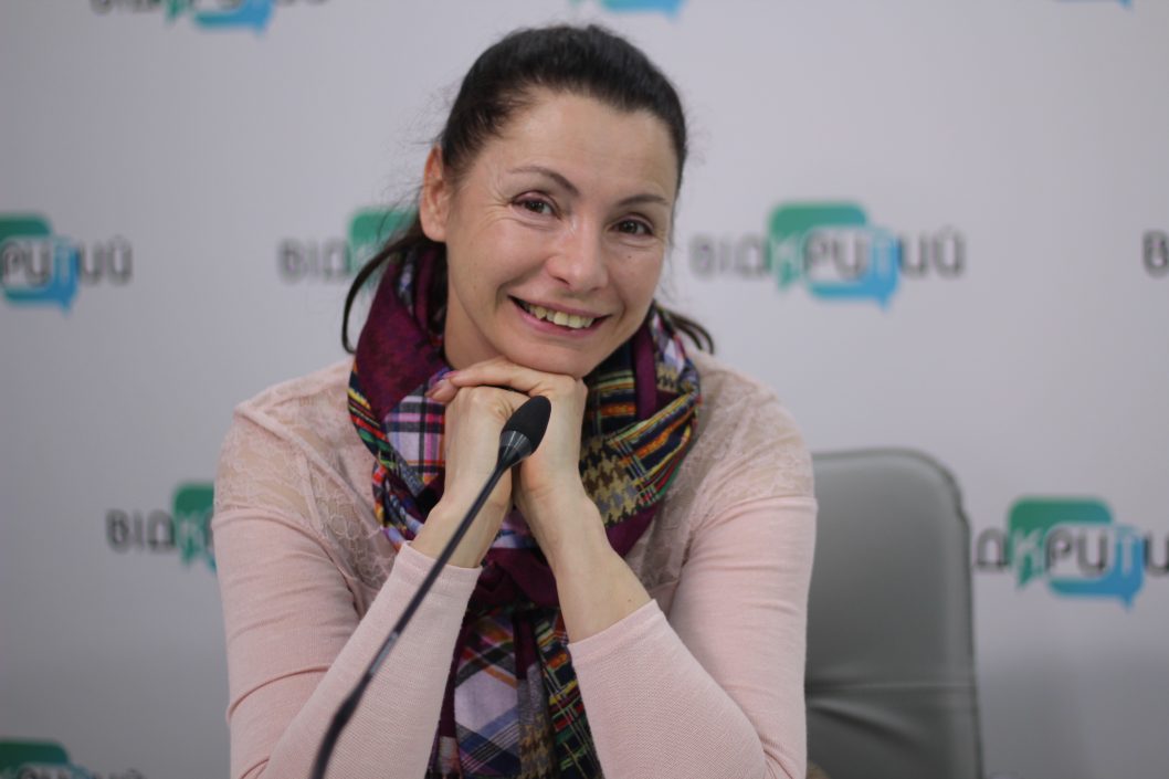 "Обережно - жінки": що можна побачити у Дніпровському телетеатрі - рис. 2