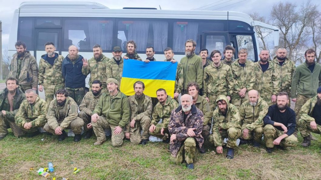 З російського полону додому повернулись 130 українців