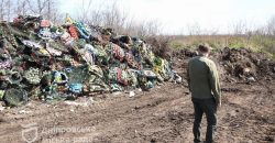 Более 4 000 тонн мусора с начала апреля были вывезены из кладбищ Днепра - рис. 1