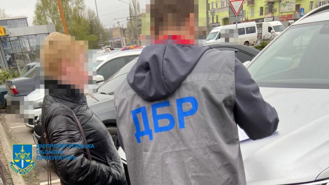 На Дніпропетровщині інспекторка податкової завдала збитків державі у понад 70 мільйонів гривень