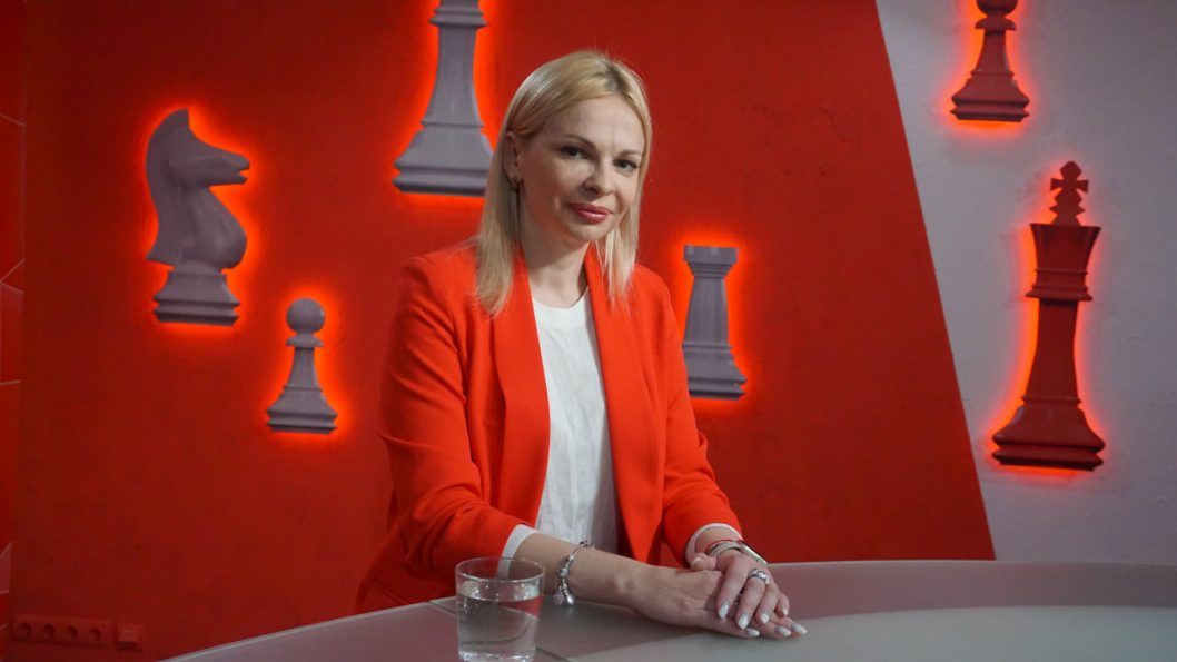 «Мы должны консолидировать усилия власти и общества», - волонтер Дана Яровая о помощи детям - рис. 1