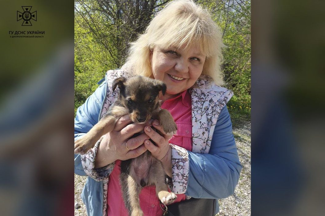 У Дніпрі врятували цуцика, що впав в колодязь - рис. 3