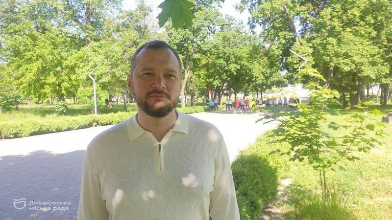 Как в Днепре проходят работы по расширению спортивных направлений в УТВ, ремонтам детских и спортивных площадок - рис. 6