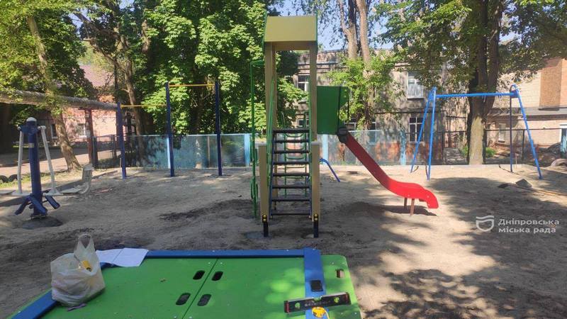 Как в Днепре проходят работы по расширению спортивных направлений в УТВ, ремонтам детских и спортивных площадок - рис. 3