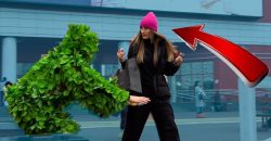 У середмісті Дніпра пранкер перевтілився у живий кущ (Відео) - рис. 9