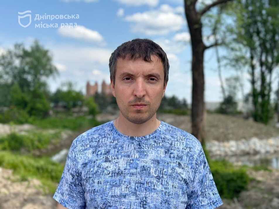 Аби не було підтоплень територій на ж/м Перемога у районі коси ремонтують зливовий колектор