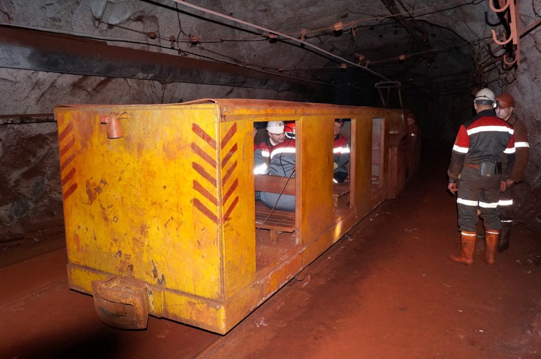 В Кривом Роге находится самая глубокая железнорудная шахта в мире
