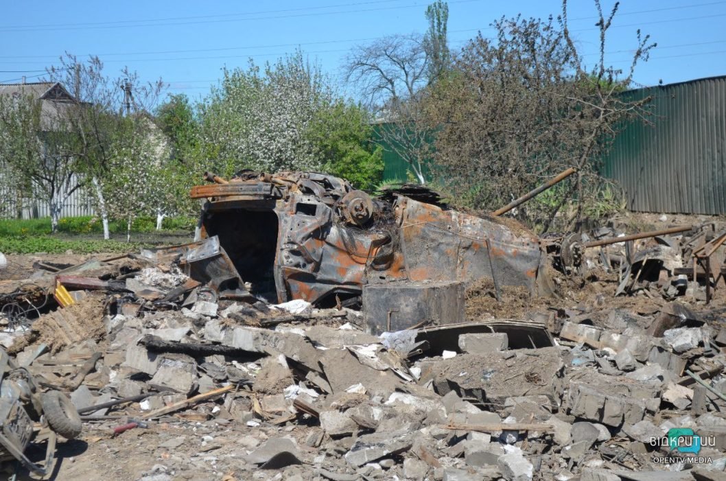 Поврежденные дома и разрушенные жизни: последствия ракетных ударов по частному сектору в Павлограде - рис. 3