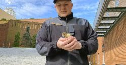 У Дніпрі надзвичайники врятували сім'ю качечок