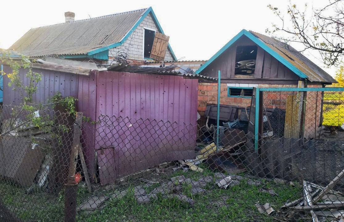 Окупанти вісім разів за день обстріляли Нікопольщину: постраждали семеро людей, є руйнування - рис. 4