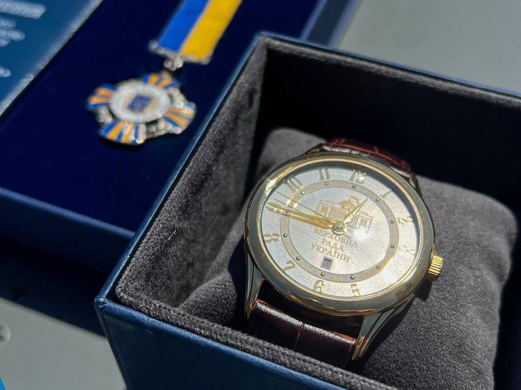 Захисників неба Дніпропетровщини нагородили почесними відзнаками й наручними годинниками - рис. 2