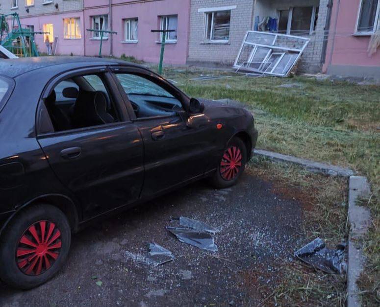 Зруйновані будинки, магазини, є постраждалі: наслідки нічної атаки окупантів на Дніпропетровщину
