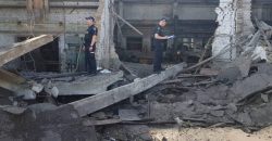 Поліція показала наслідки російських ударів по підприємствах у Кривому Розі