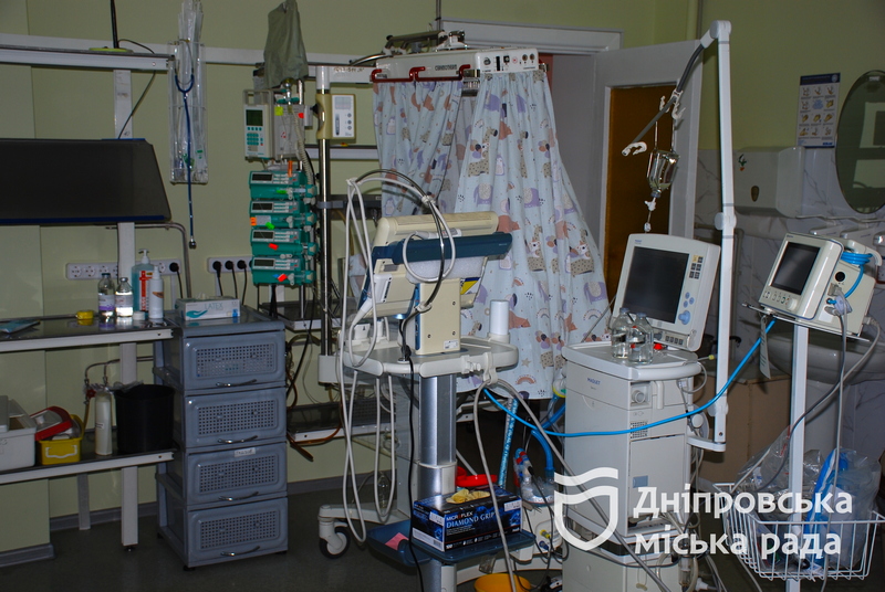 В Днепре спасают детей в первом в Украине отделении интенсивной терапии для новорожденных - рис. 3
