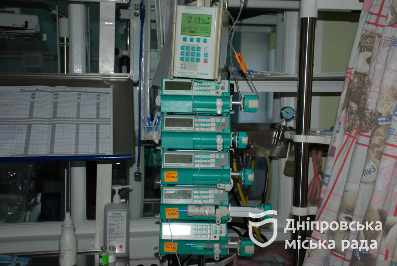 В Днепре спасают детей в первом в Украине отделении интенсивной терапии для новорожденных - рис. 4