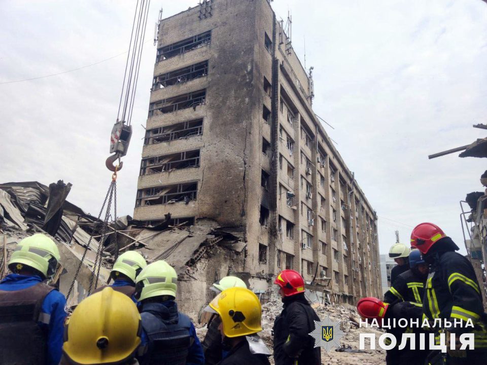 Количество жертв ракетного удара по Краматорску возросла до 10 человек