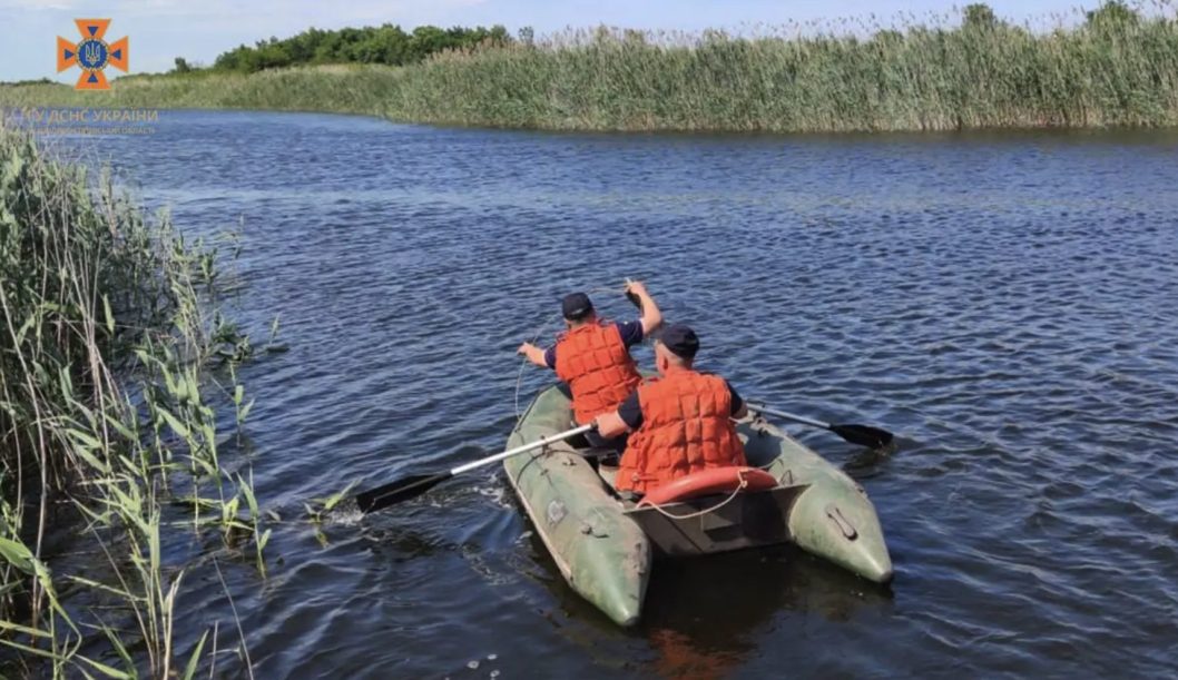 Погиб подросток: на Днепропетровщине из реки вытащили тело - рис. 1