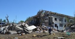 Наслідки ракетного удару російських окупантів по передмістю Дніпра - рис. 1