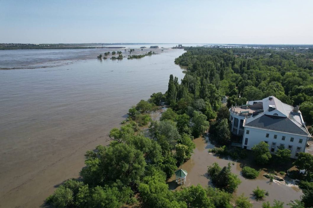 Суттєво підвищився рівень води: наслідки терористичного акту росії на Каховській ГЕС