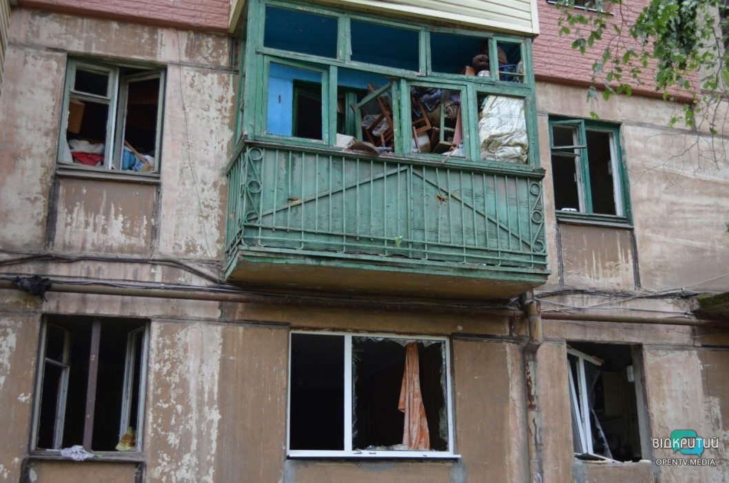 Повреждены не менее 30 домов: текущая ситуация в Кривом Роге - рис. 10