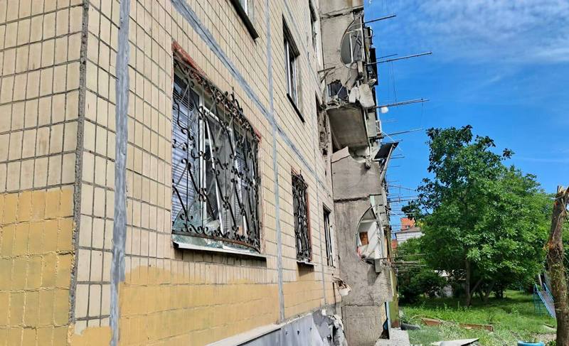 Протягом дня окрім Кривого Рогу окупанти обстріляли Нікополь: є постраждалі