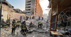 Ракетний удар окупантів по центру Краматорська: загинуло 8 осіб, серед них троє дітей