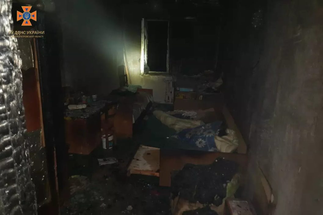 На Дніпропетровщині внаслідок пожежі у квартирі загинули люди