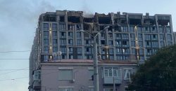 Російські окупанти поцілили у багатоповерхівку та будівлю СБУ в Дніпрі - Зеленський