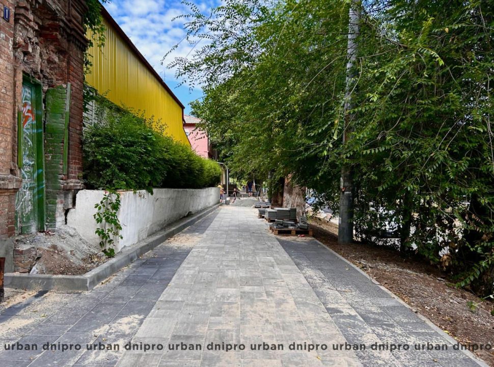 У Дніпрі закінчують першу частину ремонту вулиці Святослава Хороброго - рис. 2