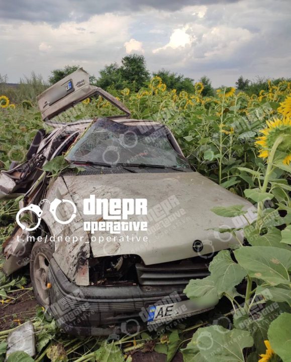 У ДТП на трасі Дніпро – Кривий Ріг серйозно постраждав водій