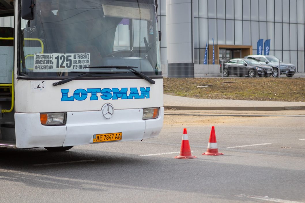 Мешканці Дніпра просять змінити схему руху автобусу №125