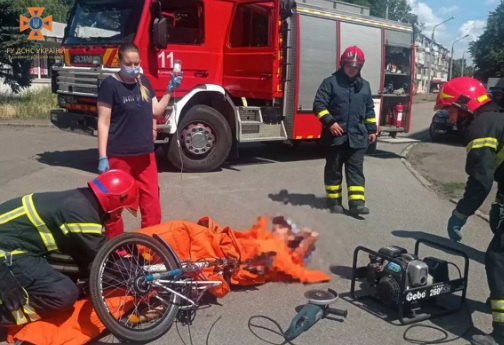 В Кривом Роге мужчина сильно травмировался в результате падения с велосипеда