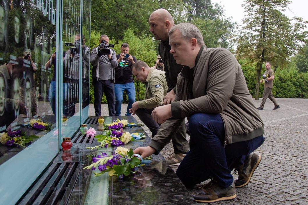 День Української Державності: у Дніпрі вшанували пам'ять загиблих захисників