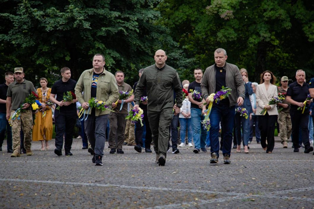 День Украинской Государственности: в Днепре почтили память погибших защитников
