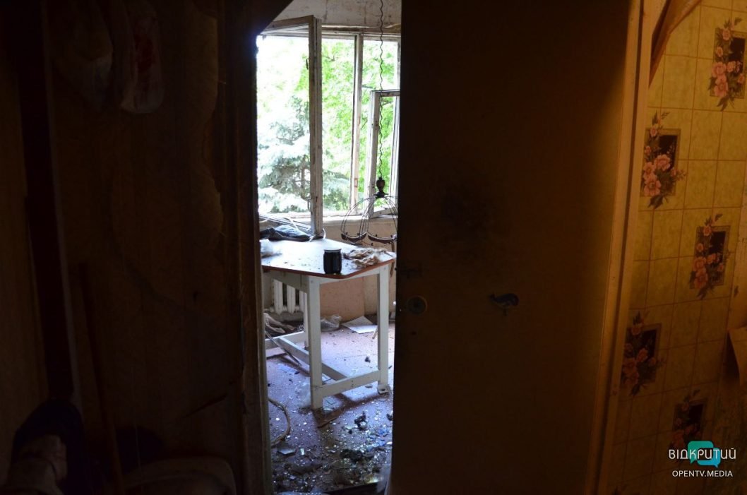 “Пусть они в москве прочувствуют то, что переживаем мы”, - жильцы разрушенного в Кривом Роге дома