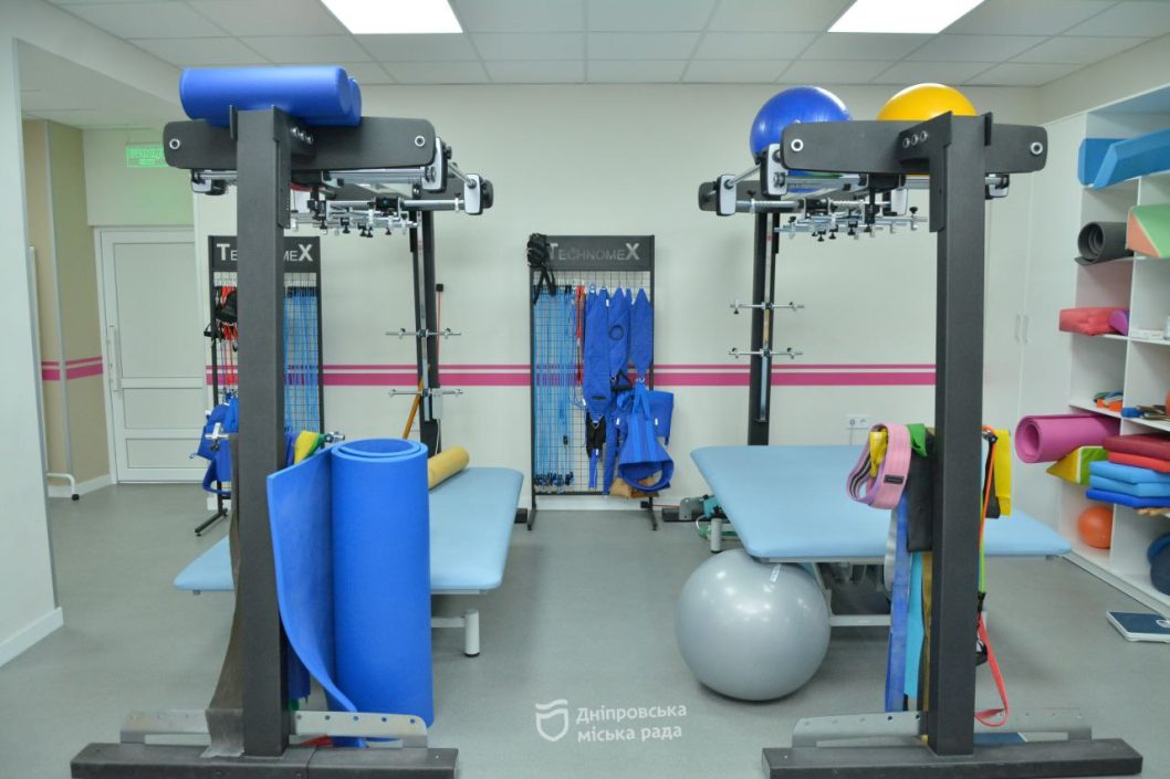 Як у Дніпрі рятують та повертають до повноцінного життя захисників України