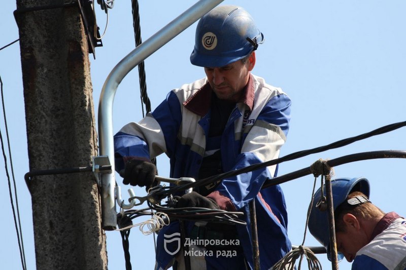 Як у Дніпрі модернізують зовнішнє освітлення - рис. 2