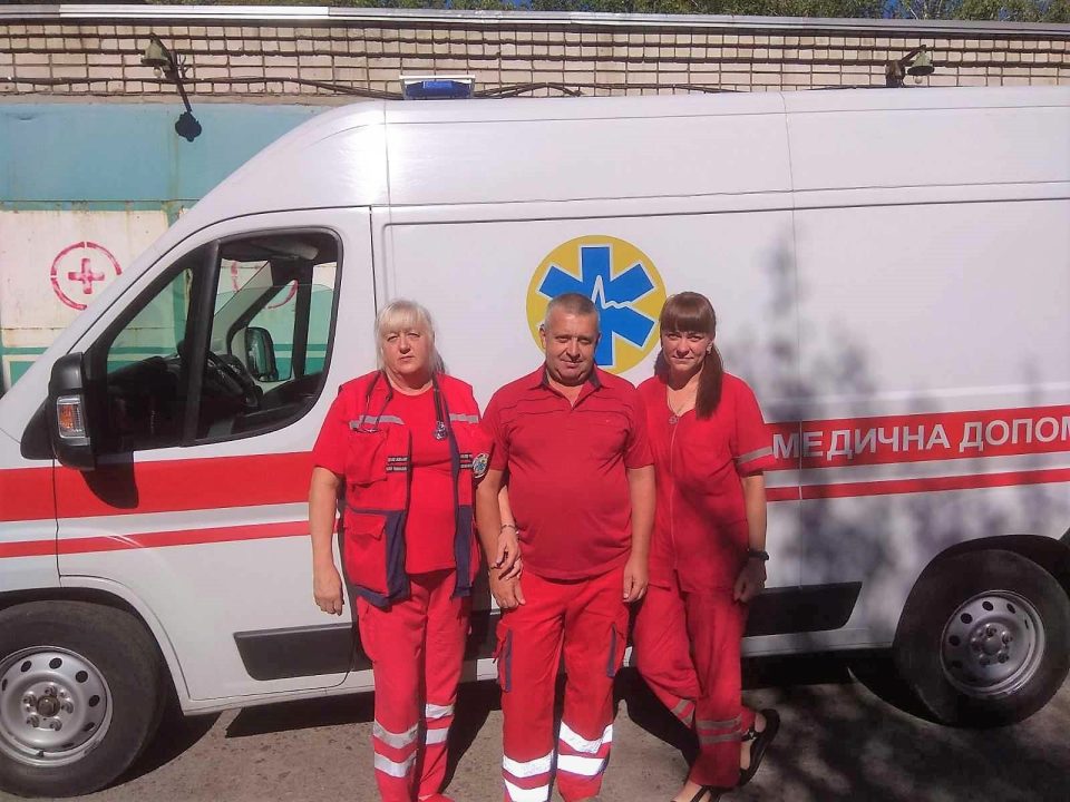 Спрацювали вчасно: на Дніпропетровщині лікарі врятували чоловіка, котрий підірвався на гранаті