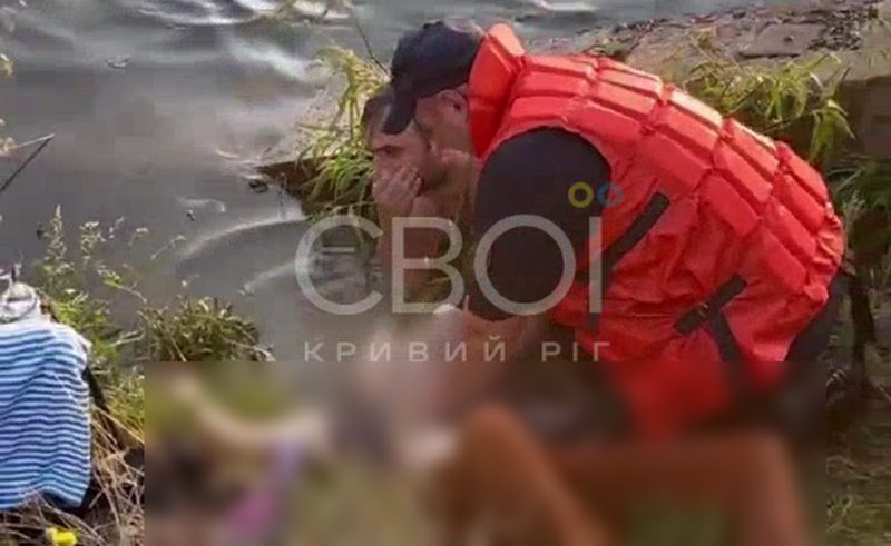 На Дніпропетровщині жінка врятувала сина ціною власного життя