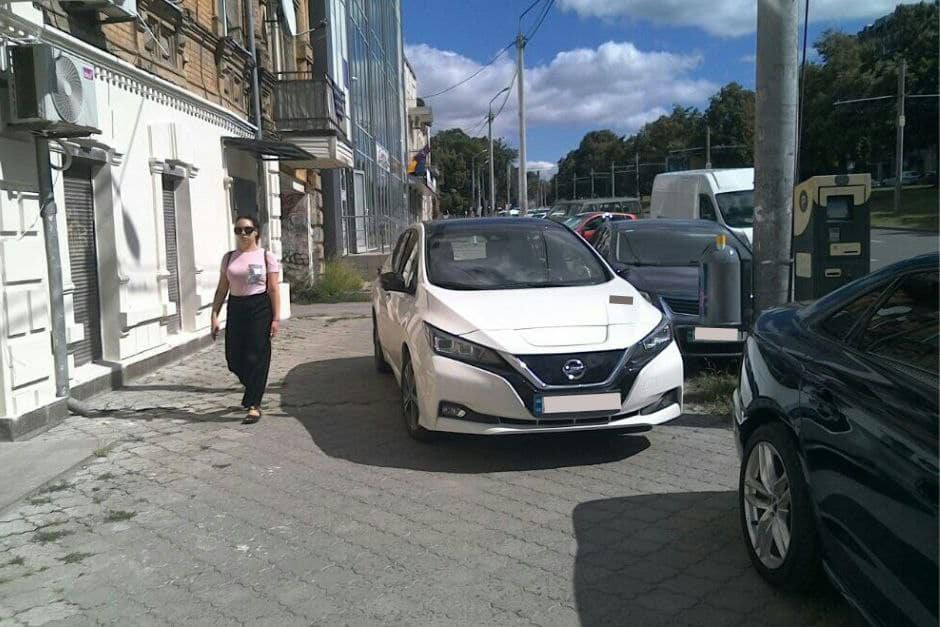 Евакуйовано близько 130 авто: ТОП-5 прикладів нахабних парковок Дніпра минулого тижня