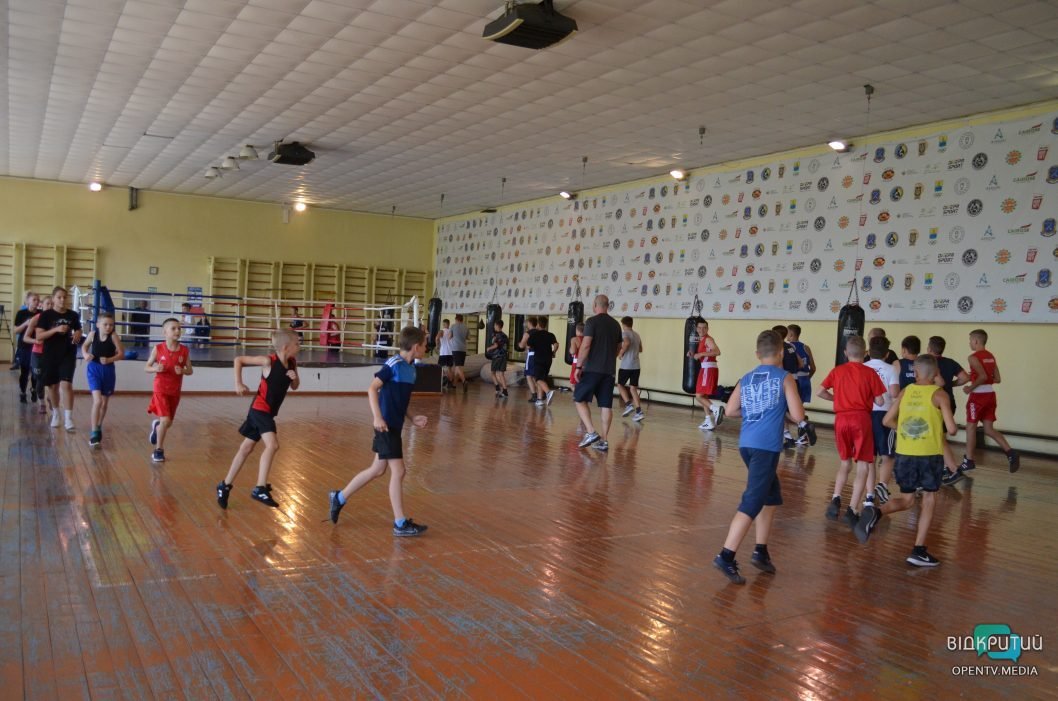 У Дніпрі оновили дитячо-юнацьку школу олімпійського резерву з боксу та єдиноборств