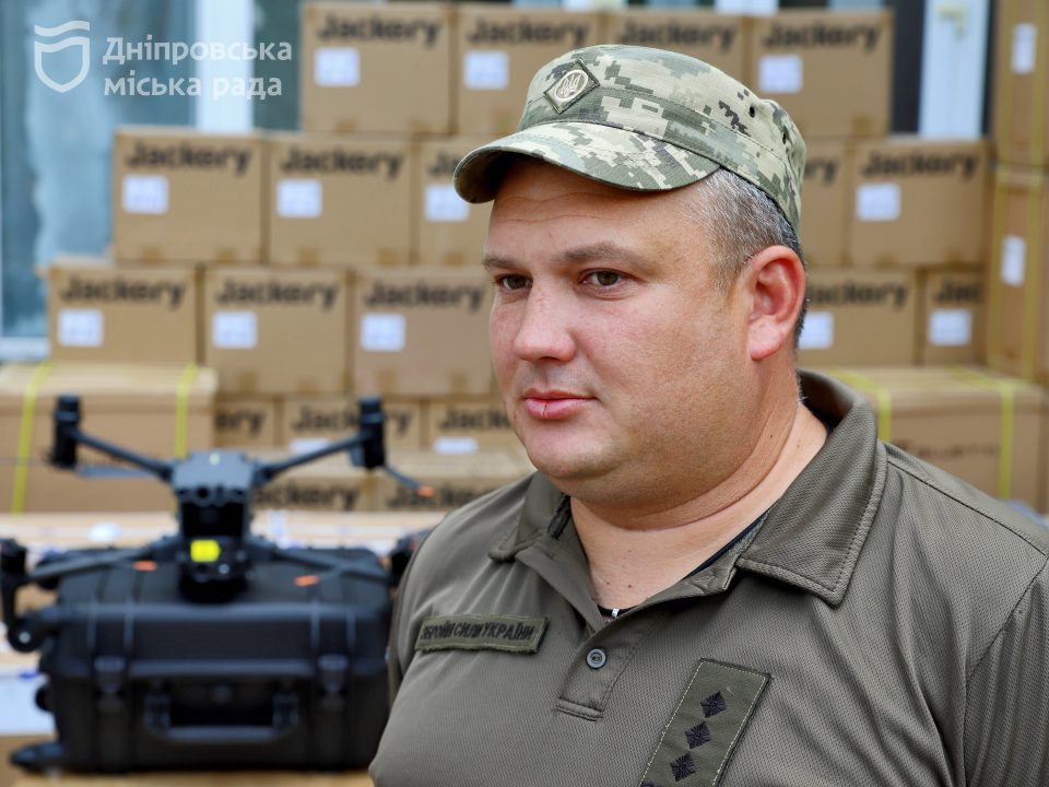 «Необхідна техніка для Збройних Сил»: військові показали нову партію устаткування від Дніпра - рис. 5