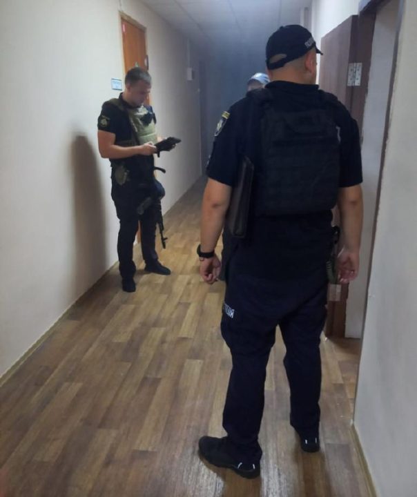 На Дніпропетровщині чоловік підірвав гранату у будівлі Пенсійного фонду