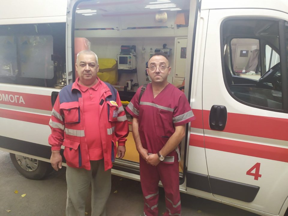 У Павлограді медики врятували чоловіка з ножовими пораненнями