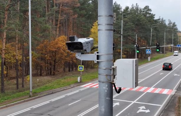 На Дніпропетровщині запрацюють ще дві камери автофіксації порушень ПДР - рис. 1