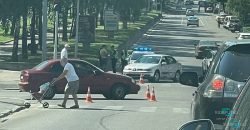 У Дніпрі через аварію ускладнено рух по проспекту Олександра Поля