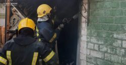 В Кривом Роге мужчина получил ожоги тела, пытаясь спасти имущество от пожара в доме - рис. 10